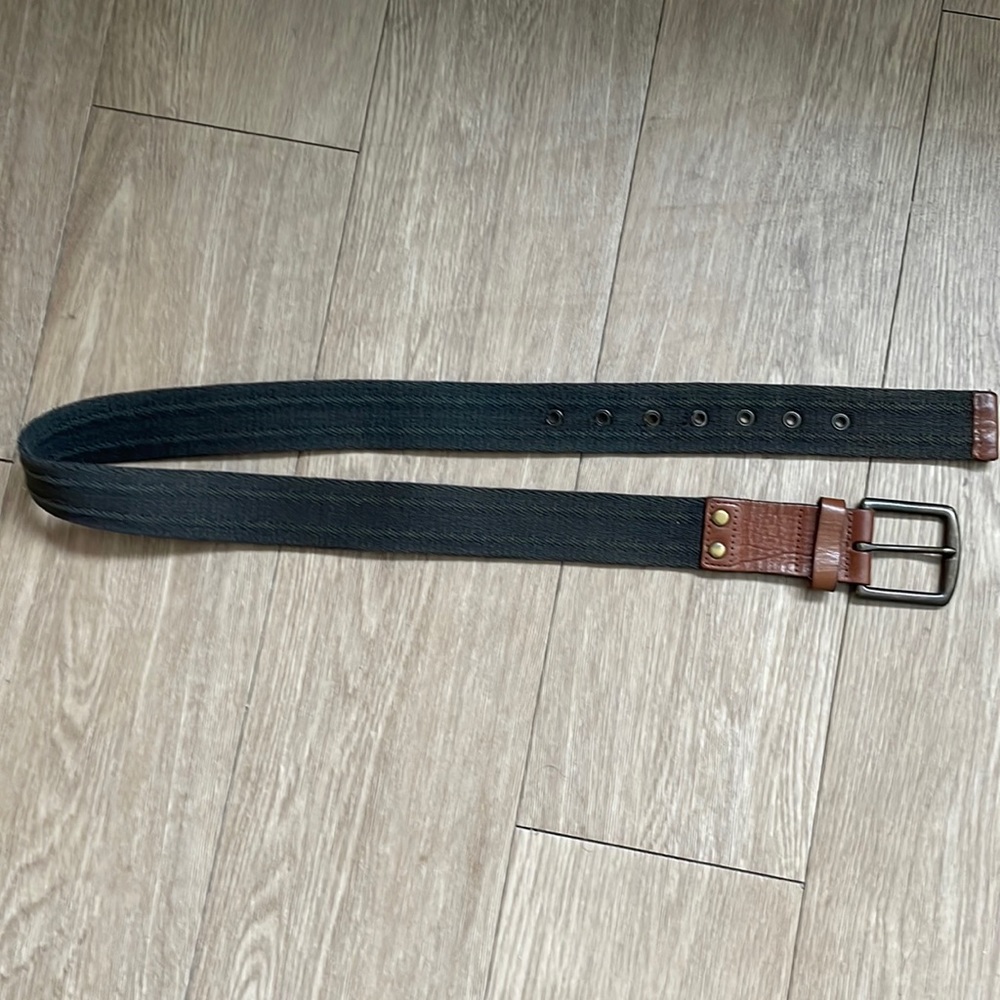 Men’s Gray Belt